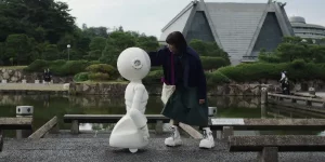 SUNNY: Apple’s Promising Kyoto-Set Dark Comedy Brings Mixed Feelings