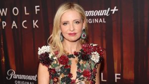Sarah Michelle Gellar Promises Responsible Easter Egg Usage in Buffy Reboot